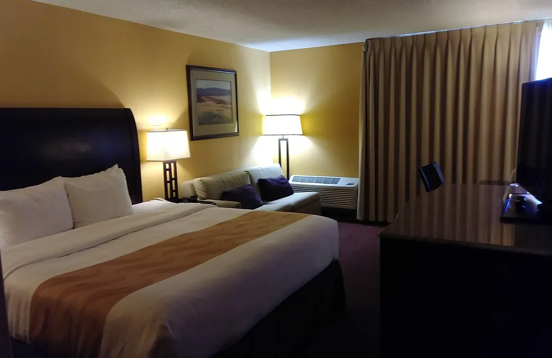 Quality Inn & Suites Fort Collins East-1